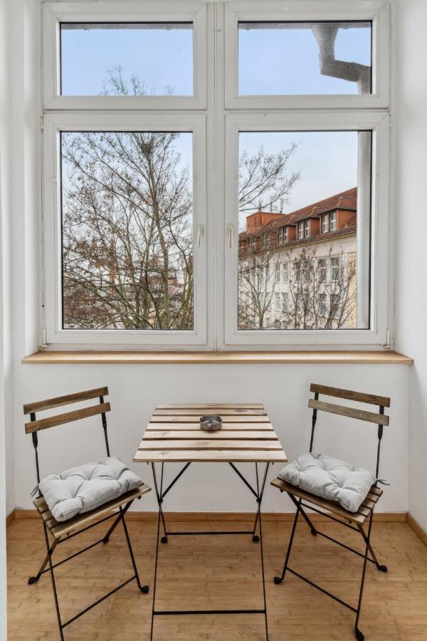 Apartment Fuer 13 Gaeste, 5 Schlafzimmer, 2 Baeder, 2 Loggia'S, Leipzig Zentrum Ost Exterior photo